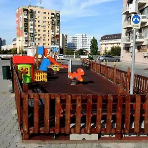 1 In Titan Bucureşti